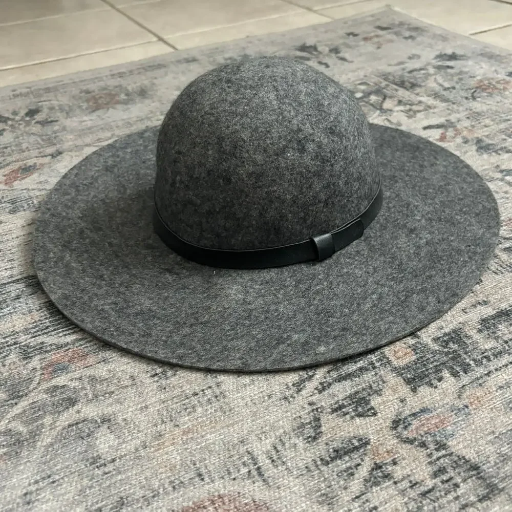 NWT Merona Wool Wide-Brim Hat Gray — Minimalist‎ Winter Chic